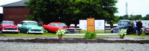 Groundbreaking, Chrysler Tower gets
