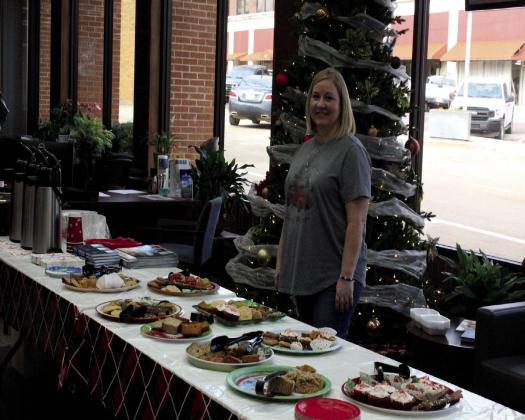 Community Bank had its Christmas Open House with lots of good treats for all.